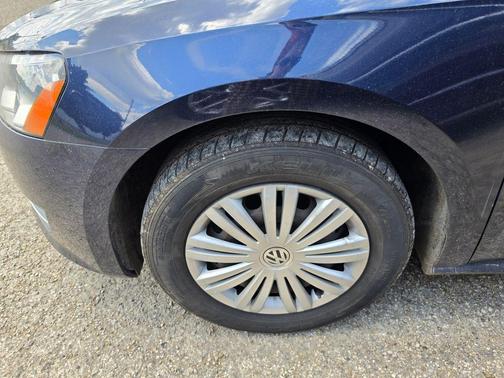Night Blue 2015 Volkswagen Passat 1.8T Auto S