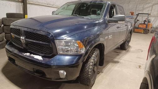 2017 RAM 1500 SLT