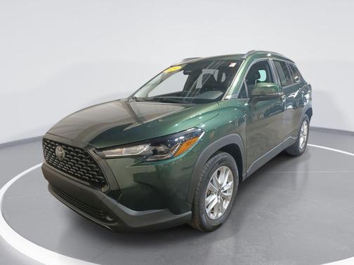 2024 Toyota Corolla Cross LE