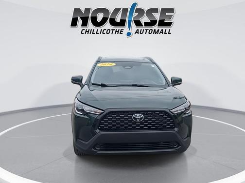2024 Toyota Corolla Cross LE
