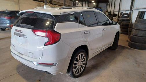 2023 GMC Terrain Denali