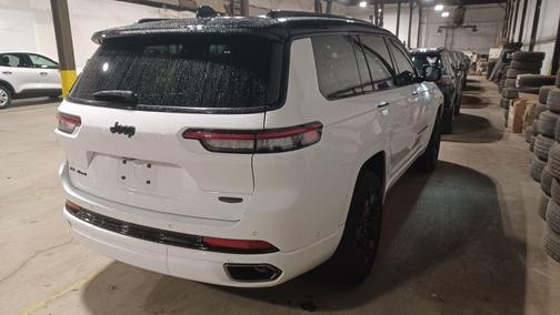 2023 Jeep Grand Cherokee L Summit Reserve