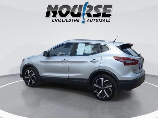 2022 Nissan Rogue Sport SL