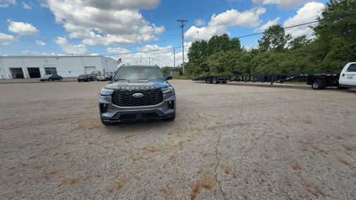 Carbonized Gray Metallic 2026 Ford Explorer ST-Line