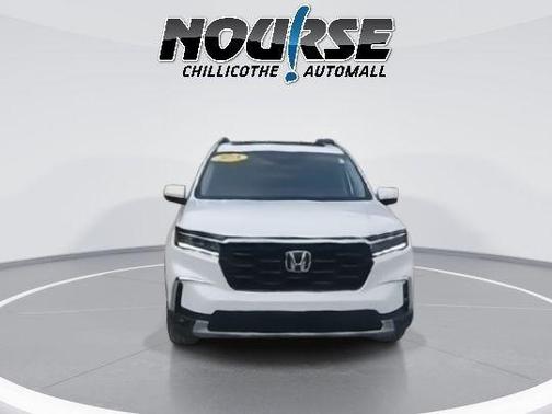 2025 Honda Pilot Touring 8-Passenger