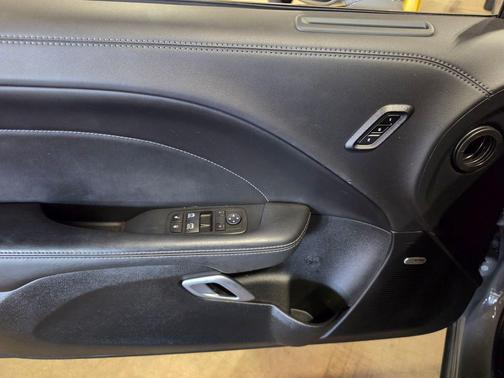 Destroyer Gray Clearcoat 2023 Dodge Challenger R/T
