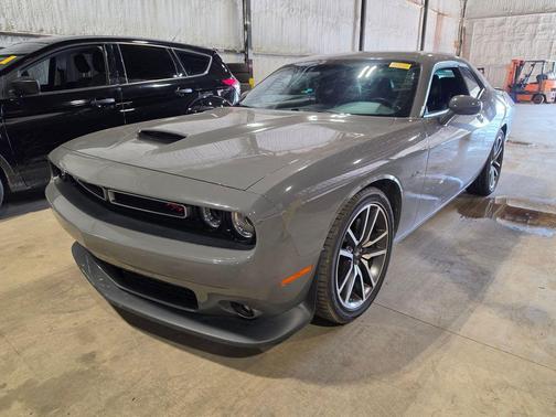 Destroyer Gray Clearcoat 2023 Dodge Challenger R/T