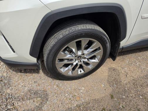 2021 Toyota RAV4 Limited