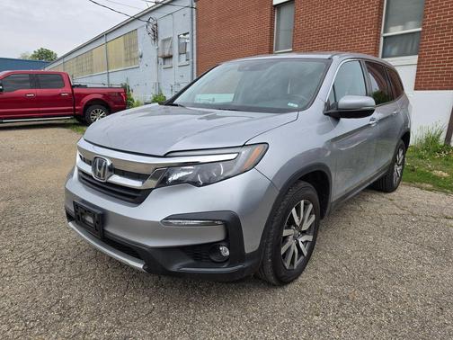 Modern Steel Metallic 2019 Honda Pilot EX-L