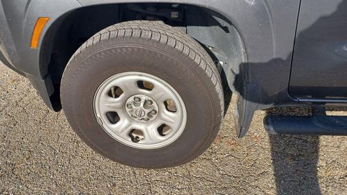 2022 Nissan Frontier S