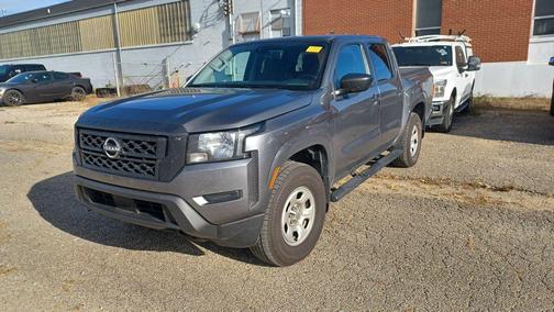 2022 Nissan Frontier S