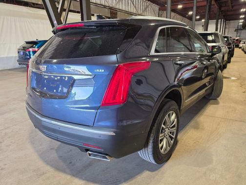 Harbor Blue Metallic 2019 Cadillac XT5 Luxury