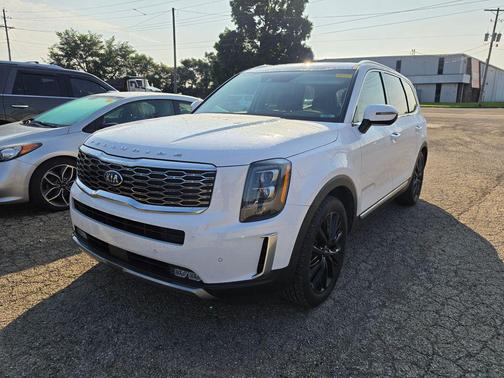 Glacial White Pearl 2021 Kia Telluride SX