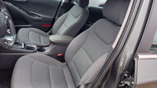 2020 Hyundai IONIQ Hybrid SEL