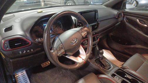 2018 Hyundai Elantra GT Sport