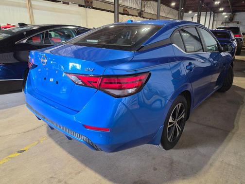 Electric Blue Metallic 2022 Nissan Sentra SV