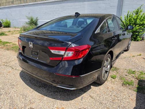 Crystal Black Pearl 2019 Honda Accord EX-L