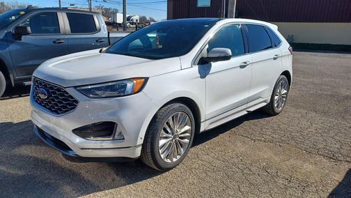 2020 Ford Edge Titanium