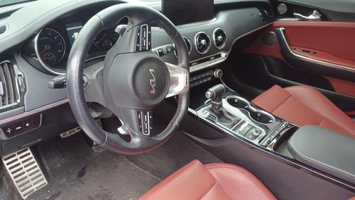 2023 Kia Stinger GT-Line
