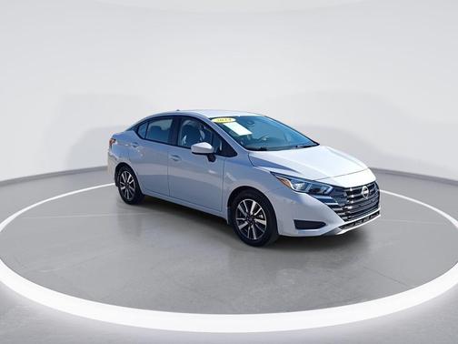 2024 Nissan Versa 1.6 SV