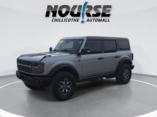 ICONIC SILVER METALLIC 2023 Ford Bronco Badlands