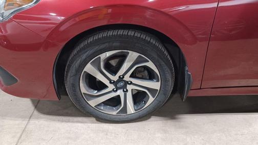 2022 Subaru Legacy Touring XT