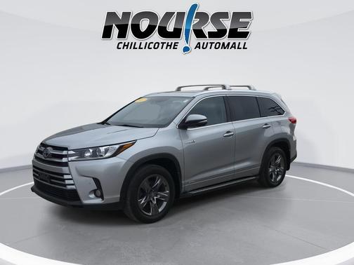 Celestial Silver Metallic 2017 Toyota Highlander Hybrid Platinum