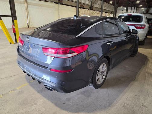 Platinum Graphite 2019 Kia Optima LX