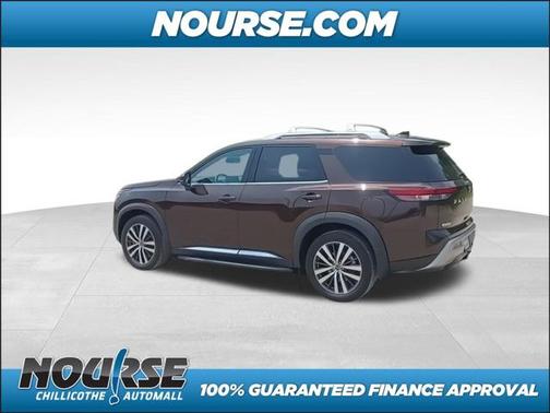 2022 Nissan Pathfinder Platinum 4WD