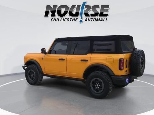CYBER ORANGE MET TRI-COAT 2021 Ford Bronco Badlands
