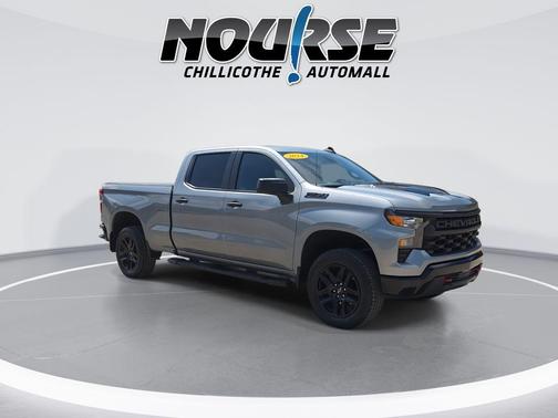Sterling Gray Metallic 2024 Chevrolet Silverado 1500 Custom Trail Boss