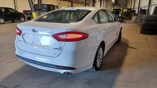 2014 Ford Fusion Hybrid SE