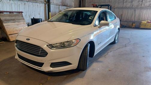 2014 Ford Fusion Hybrid SE