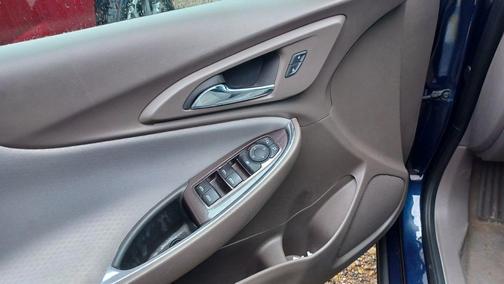 2019 Chevrolet Malibu Hybrid Base