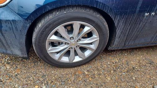 2019 Chevrolet Malibu Hybrid Base