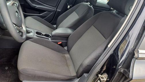 2021 Volkswagen Jetta 1.4T R-Line