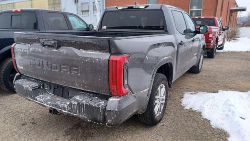 2024 Toyota Tundra SR5