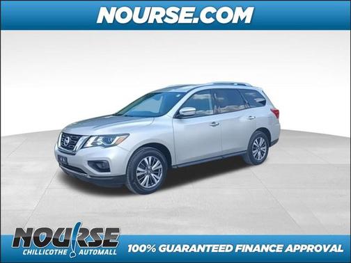 2019 Nissan Pathfinder SV