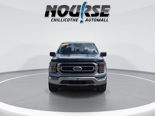 ICONIC SILVER METALLIC 2022 Ford F-150 XLT