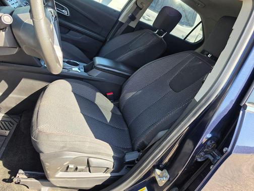 Blue Velvet Metallic 2017 Chevrolet Equinox 1LT