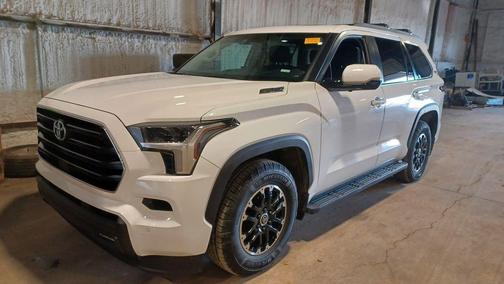 2024 Toyota Sequoia SR5