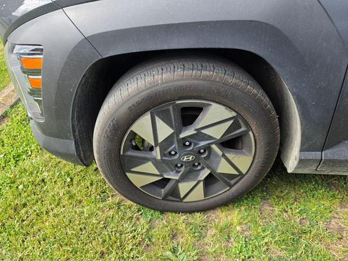 Ecotronic Gray Pearl 2024 Hyundai KONA SEL