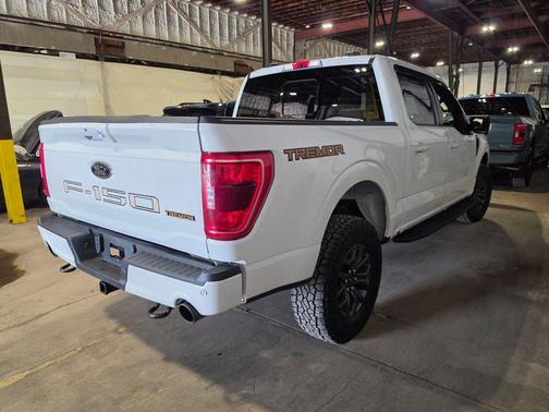 Oxford White 2022 Ford F-150 Tremor