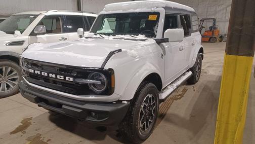 2023 Ford Bronco Outer Banks