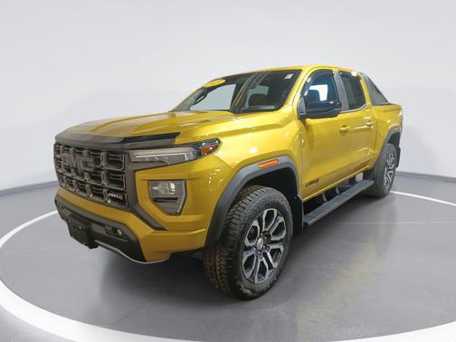 2023 GMC Canyon AT4