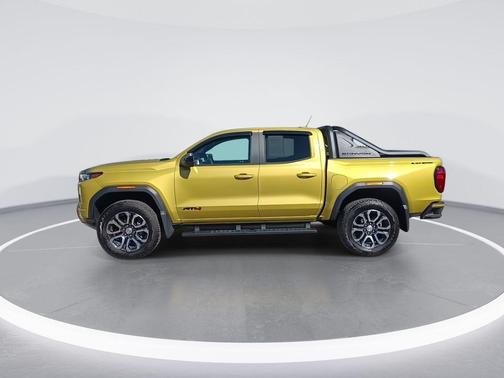 2023 GMC Canyon AT4
