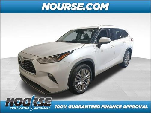 2023 Toyota Highlander Platinum