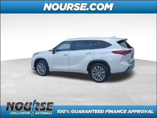 2023 Toyota Highlander Platinum