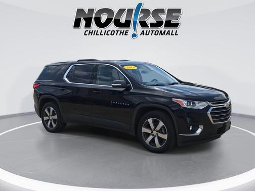 Mosaic Black Metallic 2018 Chevrolet Traverse LT Leather