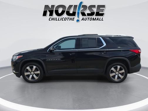 Mosaic Black Metallic 2018 Chevrolet Traverse LT Leather